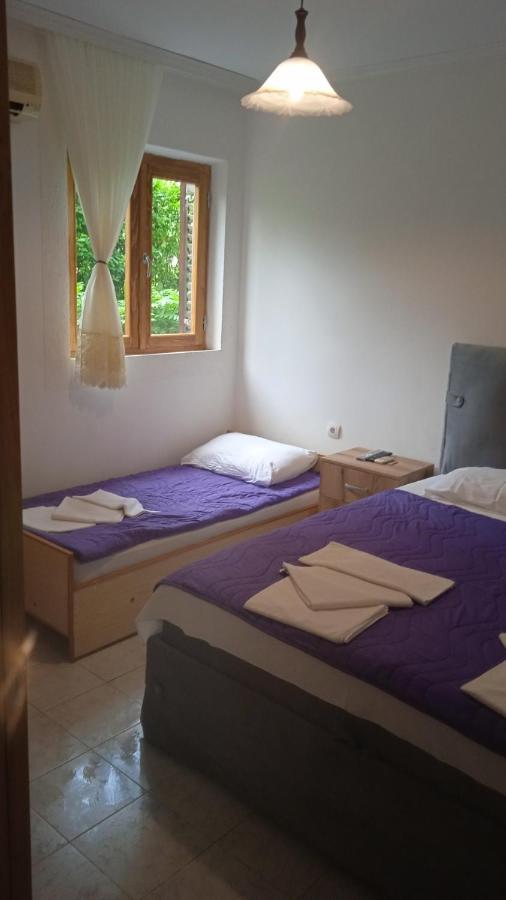 Apartments Jovana Petrovac Eksteriør bilde
