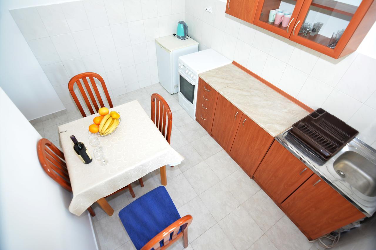 Apartments Jovana Petrovac Eksteriør bilde