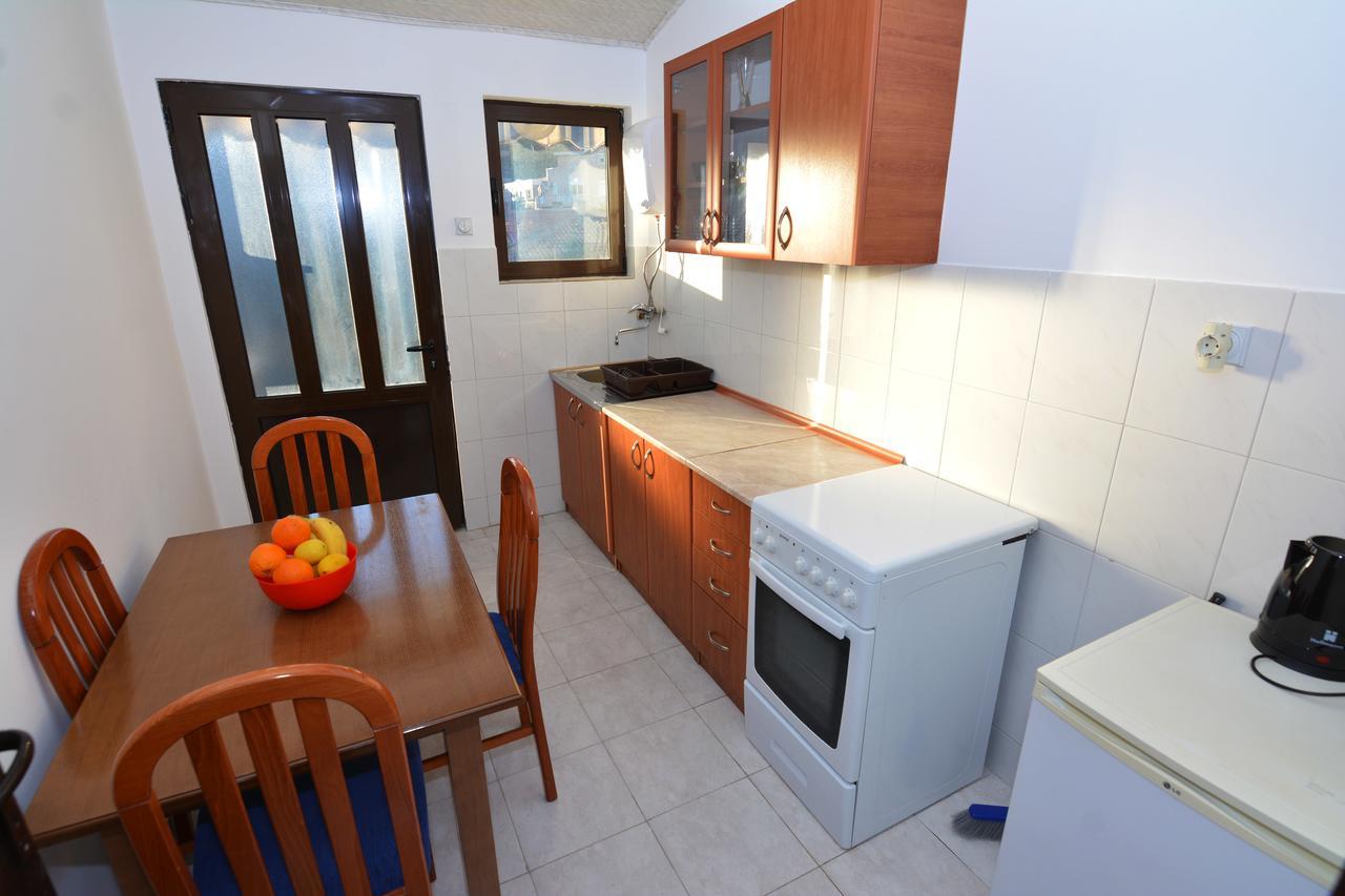 Apartments Jovana Petrovac Eksteriør bilde
