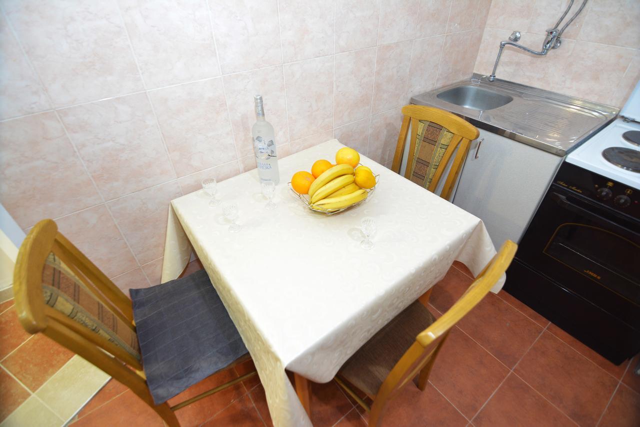 Apartments Jovana Petrovac Rom bilde
