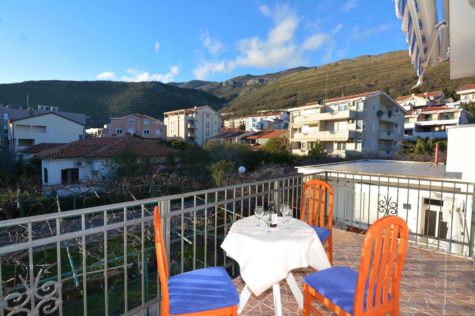 Apartments Jovana Petrovac Eksteriør bilde